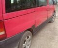 Червоний Мерседес Віто, об'ємом двигуна 2.3 л та пробігом 320 тис. км за 3200 $, фото 2 на Automoto.ua
