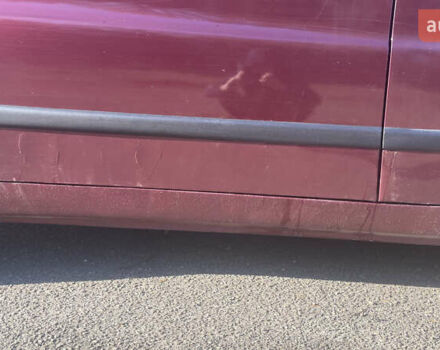 Красный Мерседес Вито, объемом двигателя 2.3 л и пробегом 999 тыс. км за 3000 $, фото 15 на Automoto.ua