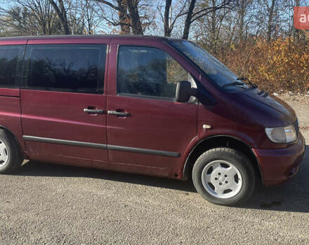 Красный Мерседес Вито, объемом двигателя 2.3 л и пробегом 999 тыс. км за 3000 $, фото 18 на Automoto.ua