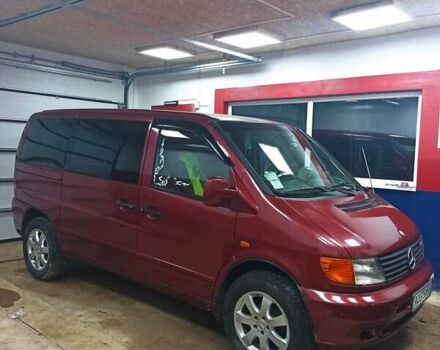 Красный Мерседес Вито, объемом двигателя 2.2 л и пробегом 330 тыс. км за 4200 $, фото 6 на Automoto.ua