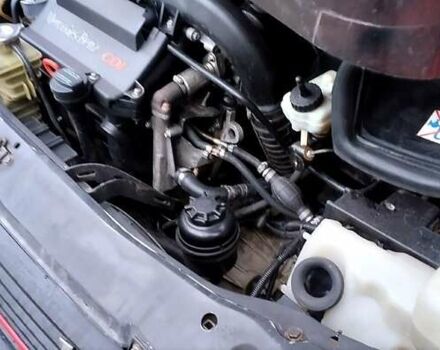 Красный Мерседес Вито, объемом двигателя 2.2 л и пробегом 267 тыс. км за 5300 $, фото 6 на Automoto.ua