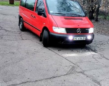 Красный Мерседес Вито, объемом двигателя 2.2 л и пробегом 267 тыс. км за 5300 $, фото 8 на Automoto.ua