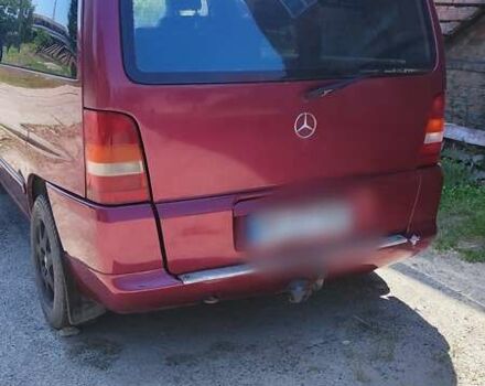 Красный Мерседес Вито, объемом двигателя 0 л и пробегом 350 тыс. км за 5029 $, фото 1 на Automoto.ua