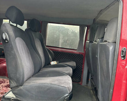 Красный Мерседес Вито, объемом двигателя 2.15 л и пробегом 195 тыс. км за 5500 $, фото 10 на Automoto.ua