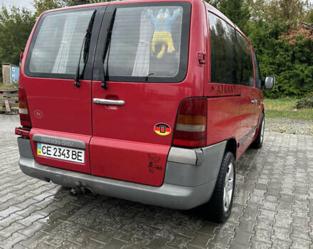 Красный Мерседес Вито, объемом двигателя 2.15 л и пробегом 195 тыс. км за 5500 $, фото 4 на Automoto.ua