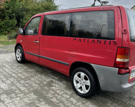 Красный Мерседес Вито, объемом двигателя 2.15 л и пробегом 195 тыс. км за 5500 $, фото 5 на Automoto.ua