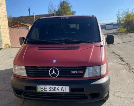 Червоний Мерседес Віто, об'ємом двигуна 2.1 л та пробігом 315 тис. км за 4300 $, фото 2 на Automoto.ua