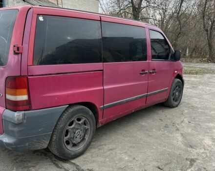 Червоний Мерседес Віто, об'ємом двигуна 2.1 л та пробігом 370 тис. км за 3500 $, фото 2 на Automoto.ua