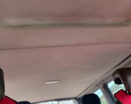 Червоний Мерседес Віто, об'ємом двигуна 2.15 л та пробігом 375 тис. км за 5450 $, фото 6 на Automoto.ua