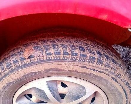 Червоний Мерседес Віто, об'ємом двигуна 2.1 л та пробігом 250 тис. км за 4350 $, фото 3 на Automoto.ua