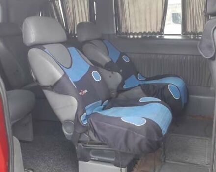 Красный Мерседес Вито, объемом двигателя 2.1 л и пробегом 391 тыс. км за 5700 $, фото 7 на Automoto.ua