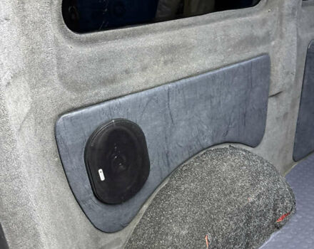 Червоний Мерседес Віто, об'ємом двигуна 2.15 л та пробігом 424 тис. км за 7200 $, фото 13 на Automoto.ua