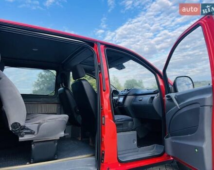 Червоний Мерседес Віто, об'ємом двигуна 2.15 л та пробігом 400 тис. км за 4950 $, фото 32 на Automoto.ua