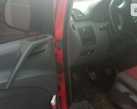 Червоний Мерседес Віто, об'ємом двигуна 2.1 л та пробігом 400 тис. км за 7000 $, фото 3 на Automoto.ua