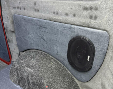 Червоний Мерседес Віто, об'ємом двигуна 2.15 л та пробігом 424 тис. км за 7200 $, фото 12 на Automoto.ua