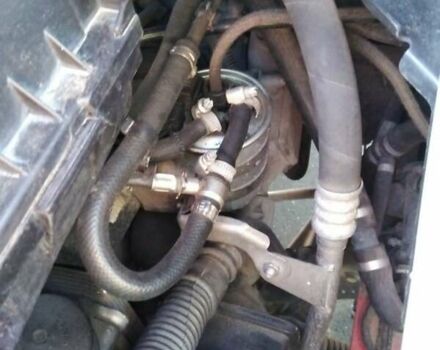 Червоний Мерседес Віто, об'ємом двигуна 2.2 л та пробігом 277 тис. км за 8300 $, фото 4 на Automoto.ua