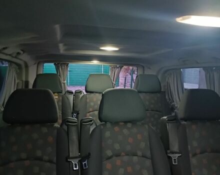 Красный Мерседес Вито, объемом двигателя 2.1 л и пробегом 1 тыс. км за 10000 $, фото 8 на Automoto.ua