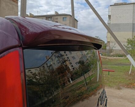 Красный Мерседес Вито, объемом двигателя 2.1 л и пробегом 1 тыс. км за 10000 $, фото 4 на Automoto.ua