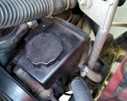 Червоний Мерседес Віто, об'ємом двигуна 2.2 л та пробігом 277 тис. км за 8300 $, фото 1 на Automoto.ua