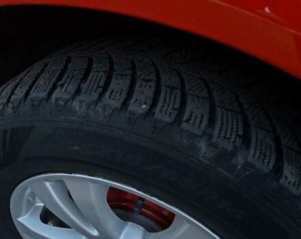 Красный Мерседес Вито, объемом двигателя 2.2 л и пробегом 401 тыс. км за 8999 $, фото 8 на Automoto.ua