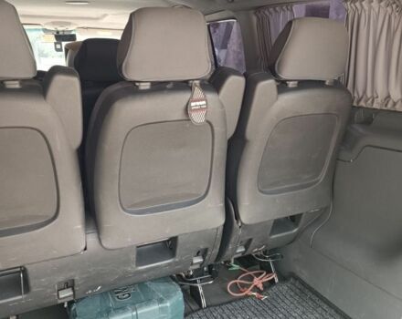 Красный Мерседес Вито, объемом двигателя 2.1 л и пробегом 1 тыс. км за 10000 $, фото 9 на Automoto.ua