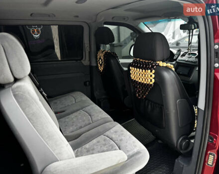 Мерседес Вито 2008 в Житомире на Automoto.ua Красный Мерседес Вито, объемом двигателя 3 л и пробегом 328 тыс. км за 11250 $, фото 46 на Automoto.ua