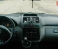 Красный Мерседес Вито, объемом двигателя 2.15 л и пробегом 329 тыс. км за 11300 $, фото 9 на Automoto.ua