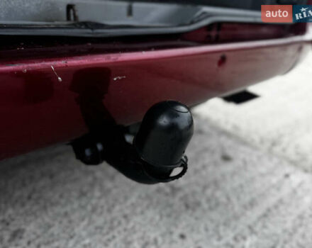 Мерседес Вито 2008 в Житомире на Automoto.ua Красный Мерседес Вито, объемом двигателя 3 л и пробегом 328 тыс. км за 11250 $, фото 41 на Automoto.ua