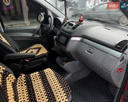 Мерседес Вито 2008 в Житомире на Automoto.ua Красный Мерседес Вито, объемом двигателя 3 л и пробегом 328 тыс. км за 11250 $, фото 49 на Automoto.ua