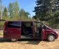 Красный Мерседес Вито, объемом двигателя 2.2 л и пробегом 175 тыс. км за 8000 $, фото 3 на Automoto.ua