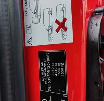 Красный Мерседес Вито, объемом двигателя 2.2 л и пробегом 198 тыс. км за 18500 $, фото 17 на Automoto.ua