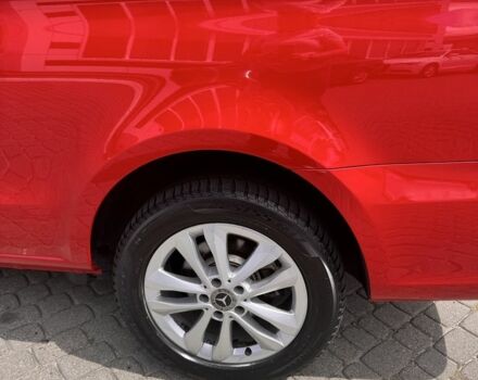 Красный Мерседес Вито, объемом двигателя 2.1 л и пробегом 384 тыс. км за 19899 $, фото 16 на Automoto.ua