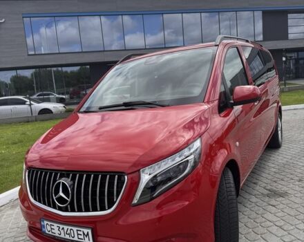 Красный Мерседес Вито, объемом двигателя 2.1 л и пробегом 384 тыс. км за 19899 $, фото 1 на Automoto.ua