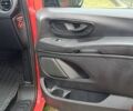 Красный Мерседес Вито, объемом двигателя 2.1 л и пробегом 185 тыс. км за 30000 $, фото 11 на Automoto.ua