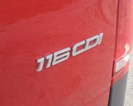 Красный Мерседес Вито, объемом двигателя 2.15 л и пробегом 260 тыс. км за 26999 $, фото 24 на Automoto.ua