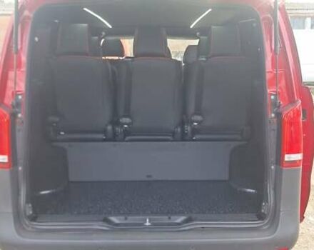 Красный Мерседес Вито, объемом двигателя 2.15 л и пробегом 260 тыс. км за 26999 $, фото 68 на Automoto.ua