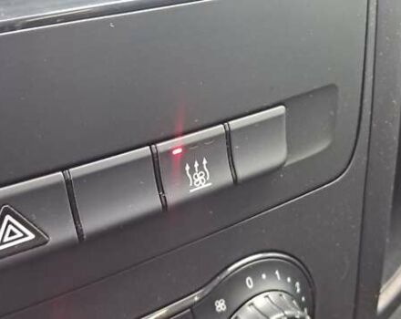 Красный Мерседес Вито, объемом двигателя 2.15 л и пробегом 260 тыс. км за 26999 $, фото 42 на Automoto.ua