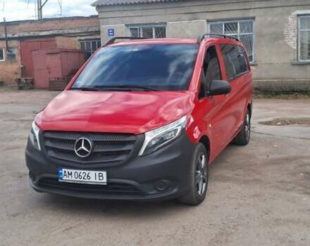 Красный Мерседес Вито, объемом двигателя 2.15 л и пробегом 260 тыс. км за 26999 $, фото 11 на Automoto.ua