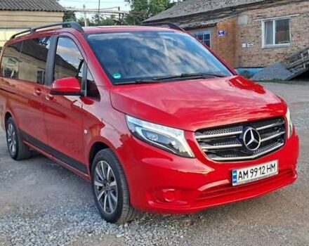 Червоний Мерседес Віто, об'ємом двигуна 2 л та пробігом 150 тис. км за 32500 $, фото 3 на Automoto.ua