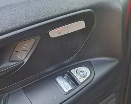 Червоний Мерседес Віто, об'ємом двигуна 2 л та пробігом 150 тис. км за 32500 $, фото 55 на Automoto.ua