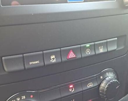 Червоний Мерседес Віто, об'ємом двигуна 2 л та пробігом 150 тис. км за 32500 $, фото 40 на Automoto.ua