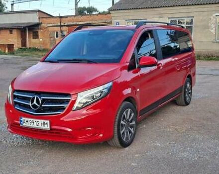 Червоний Мерседес Віто, об'ємом двигуна 2 л та пробігом 150 тис. км за 32500 $, фото 4 на Automoto.ua