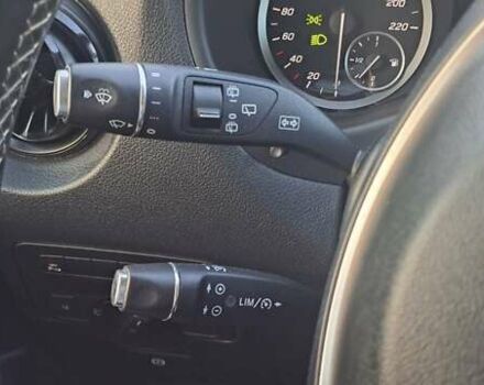 Червоний Мерседес Віто, об'ємом двигуна 2 л та пробігом 150 тис. км за 32500 $, фото 48 на Automoto.ua