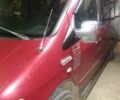 Червоний Мерседес Віто, об'ємом двигуна 2 л та пробігом 351 тис. км за 7000 $, фото 1 на Automoto.ua