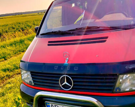 Красный Мерседес Вито, объемом двигателя 2.3 л и пробегом 350 тыс. км за 4320 $, фото 1 на Automoto.ua