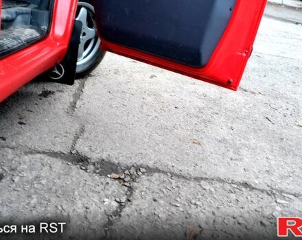 Красный Мерседес Вито, объемом двигателя 2.2 л и пробегом 267 тыс. км за 5300 $, фото 4 на Automoto.ua