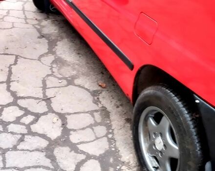 Красный Мерседес Вито, объемом двигателя 2.2 л и пробегом 267 тыс. км за 5300 $, фото 5 на Automoto.ua