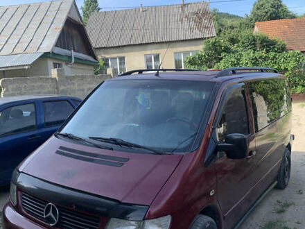 Червоний Мерседес Віто, об'ємом двигуна 2.15 л та пробігом 230 тис. км за 4500 $, фото 1 на Automoto.ua