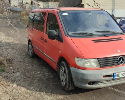 Червоний Мерседес Віто, об'ємом двигуна 2.1 л та пробігом 350 тис. км за 2600 $, фото 1 на Automoto.ua