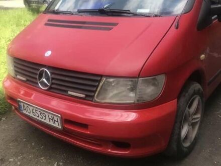Червоний Мерседес Віто, об'ємом двигуна 2.15 л та пробігом 400 тис. км за 4700 $, фото 1 на Automoto.ua